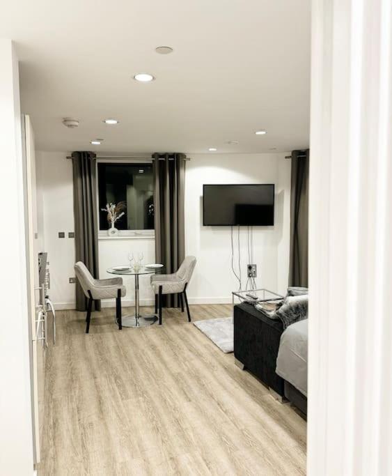 Mediacity Studio Apartment Salford-Quays Manchester Eksteriør billede