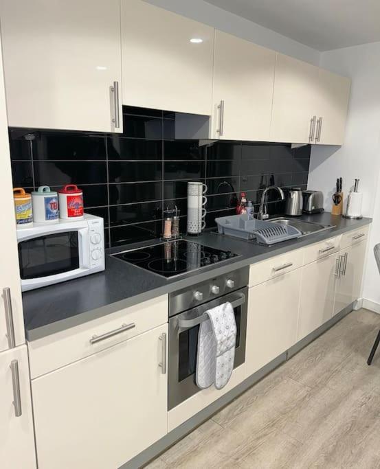 Mediacity Studio Apartment Salford-Quays Manchester Eksteriør billede