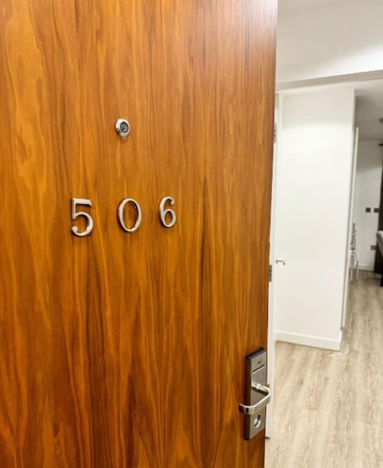 Mediacity Studio Apartment Salford-Quays Manchester Eksteriør billede