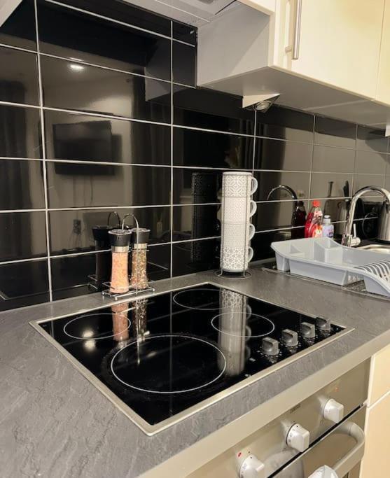 Mediacity Studio Apartment Salford-Quays Manchester Eksteriør billede