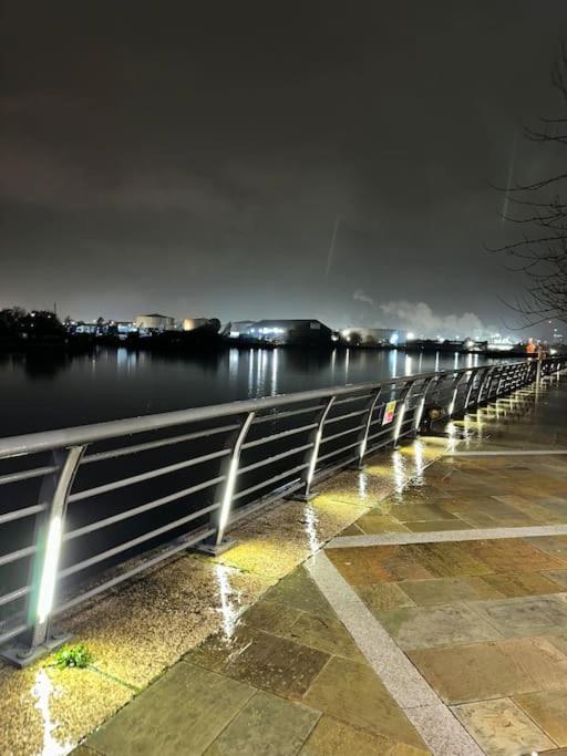 Mediacity Studio Apartment Salford-Quays Manchester Eksteriør billede
